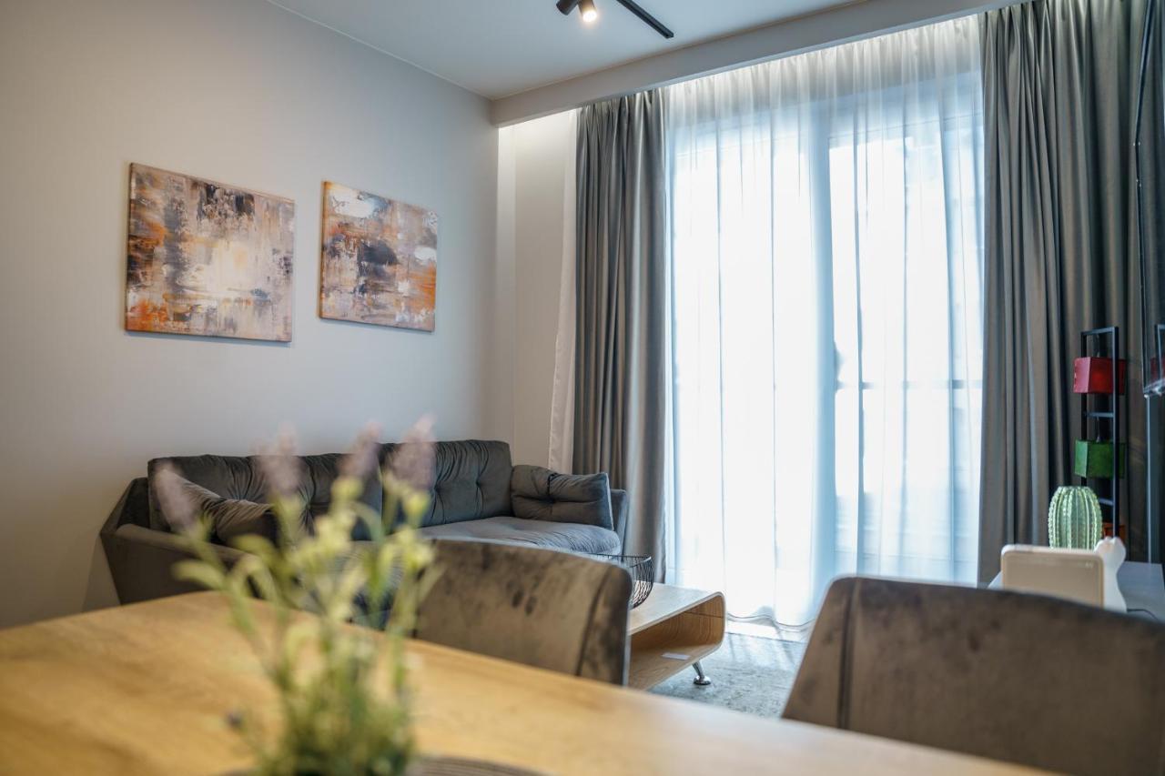 Bright And Charming- Golden Apartments- City Center&S18 Warschau Exterior foto